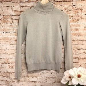 FOREVER 21 TURTLENECK SWEATER